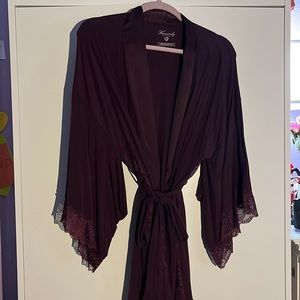 Heavenly by Victoria secret lace detail robe cover up